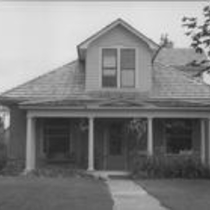 1929 Oak Avenue historic building inventory record