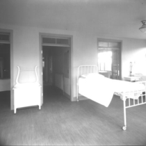 Boulder Community Hospital third floor rooms interior photograph, 1926