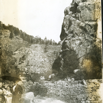 Scenery photographs: page 16: Photo 2