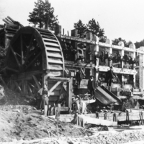 Schoolland Slide Collection Jamestown mining: Photo 2