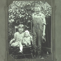 Roderick and Rinehart Family Virtual Photograph Collection Portraits: Photo 3