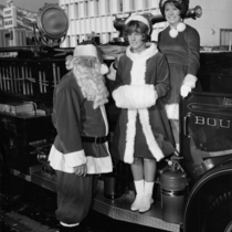 Christmas season, 1965-1966: 222-2-71 Photo 1