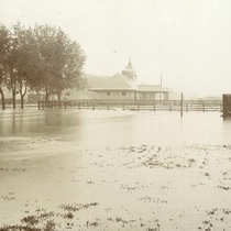 Flood of 1894 : Depot at 14th and Water Streets