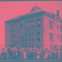 Mapleton School with students: Photo 6