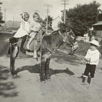 Bernard & Grace (Hoover) Meyring virtual photograph collection children: Photo 4