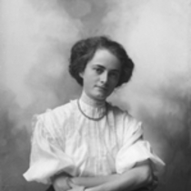 Lois Wilson portrait