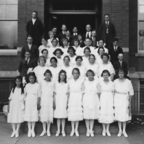 Whittier School graduates photograph, 1921