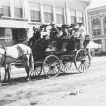 Excursion wagons Hickox: Photo 1