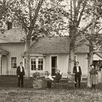 Stults family photograph 1900