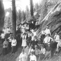 Royal Arch and the Eclipse party hikes