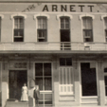 Arnett Hotel