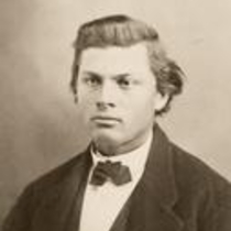 Frank W. and Elizabeth (Hays) Davis family, portraits