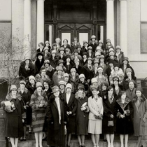 Women's group at the courthouse, [1928]: Photo 1