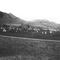 Green Mountain Cemetery, looking west