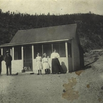 Lind Family Virtual Photograph Collection Sunset buildings: Photo 2
