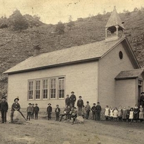 Salina school: Photo 1 (S-1666)