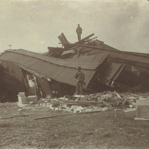 Colorado & Southern Railway wreck in 1906: Photo 2