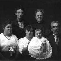 Five generations of the William H. Pool family portrait
