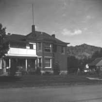 Streamer residence photograph, 1925