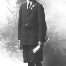 Roswell and Roberta Arnett portraits, [ca. 1915]: Photo 2