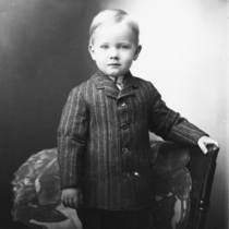 E. H. B. Abbott children portraits [undated]: Photo 2