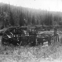 Schoolland Slide Collection Jamestown mining: Photo 1