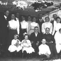 S.R. Wheeler family reunion photographs 1907-1909: Photo 2