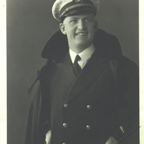 Arleigh Albert Burke, portraits and documents: Photo 6