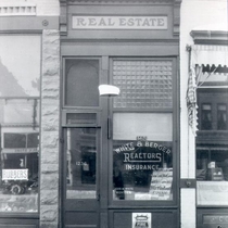 White and Berger real estate, loan, and insurance office photograph, 1923