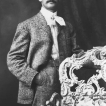 Lee Barker portrait, [ca. 1906]