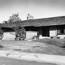 University Heights Avenue: Photo 10