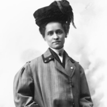 Mabel Lockwood portrait
