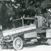 1919 Silver Jubilee: automobiles and trucks: Photo 2