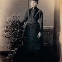 Martha and Mary DeBacker, portraits