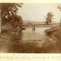 Varsity Lake bridge, 1900-1903