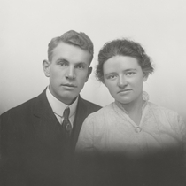 Duane Davis family virtual collection: Roy and Minnie Davis: Photo 1