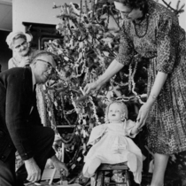 Christmas, 1964: 222-2-67 Photo 2