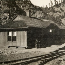 Bernard & Grace (Hoover) Meyring virtual photograph collection depot and train at Salina: Photo 3