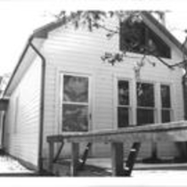422 Pleasant Street historic building inventory record