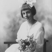 Mrs. G. D. and Helen Beard portraits: Photo 4