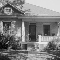 1815 Mapleton Avenue, photographs: Photo 1 (M-159)