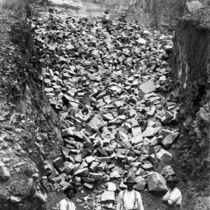 Valmont rock quarry: Photo 2 (S-1790)