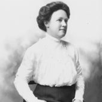 Clara L. Alden portraits [between 1908 and 1913]
