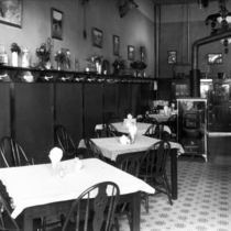 Jean's Restaurant interior photograph, 1927