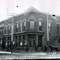 First National Bank: Photo 4