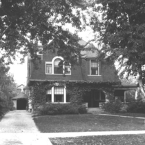 Dr. Poley residence photograph, 1925