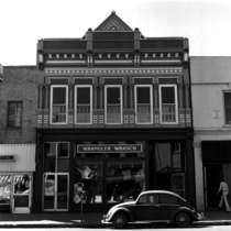 1400 block of Pearl Street, before mall: Photo 3