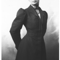 Anna M. Ayers portrait, [ca. 1906]