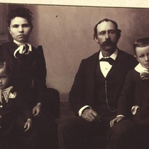Walker Howell family