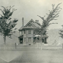 1341 Broadway Street: Photo 7